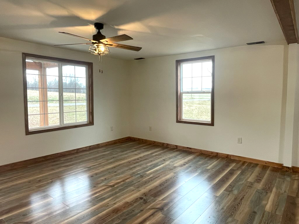 R1486 2493 Co Rd 715N, Fairfield IL Pollard Realty