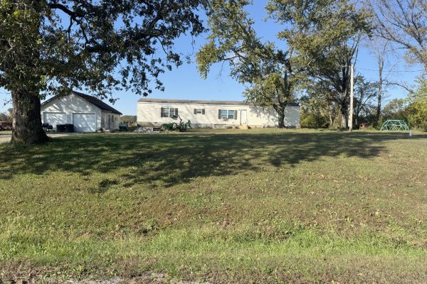 R-1657 ~ 619 Co Hwy 6, Fairfield, Illinois