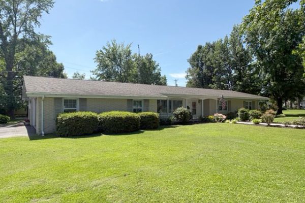 R-1706 ~ 4 Kincaid Dr, Fairfield, Illinois