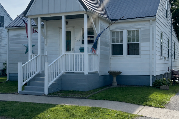 R-1707 ~ 509 NW 6th St, Fairfield, Illinois