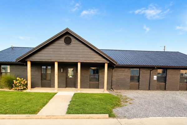 C-254 ~ 1510 W Delaware St, Fairfield, Illinois
